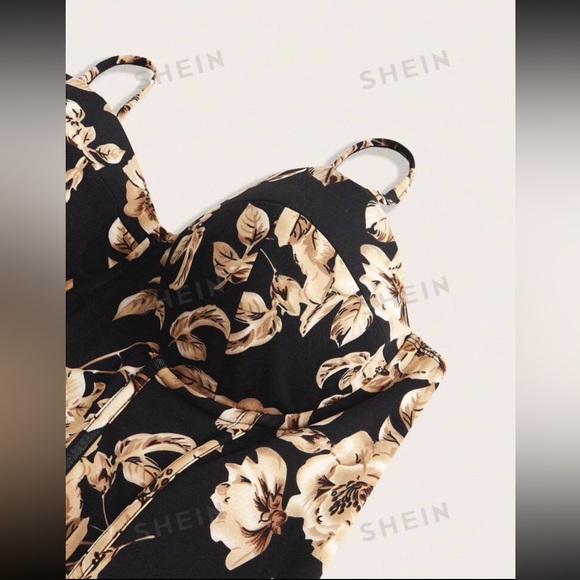 FWP SHEIN Plus size Floral Shaping Body Suit in Black or cream/ivory - Picture 7 of 8